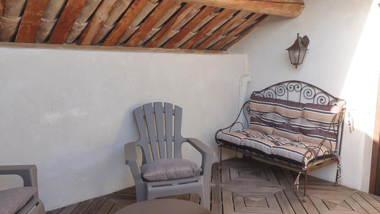 L'Angelus, Gite De Charme Au Coeur Du Vieux Village De Sablet المظهر الخارجي الصورة